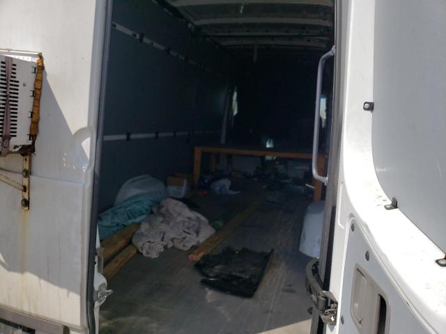 Photo 6 from auction – 2016 MERCEDES-BENZ SPRINTER 2 with VIN WD3PE8DD8GP325227