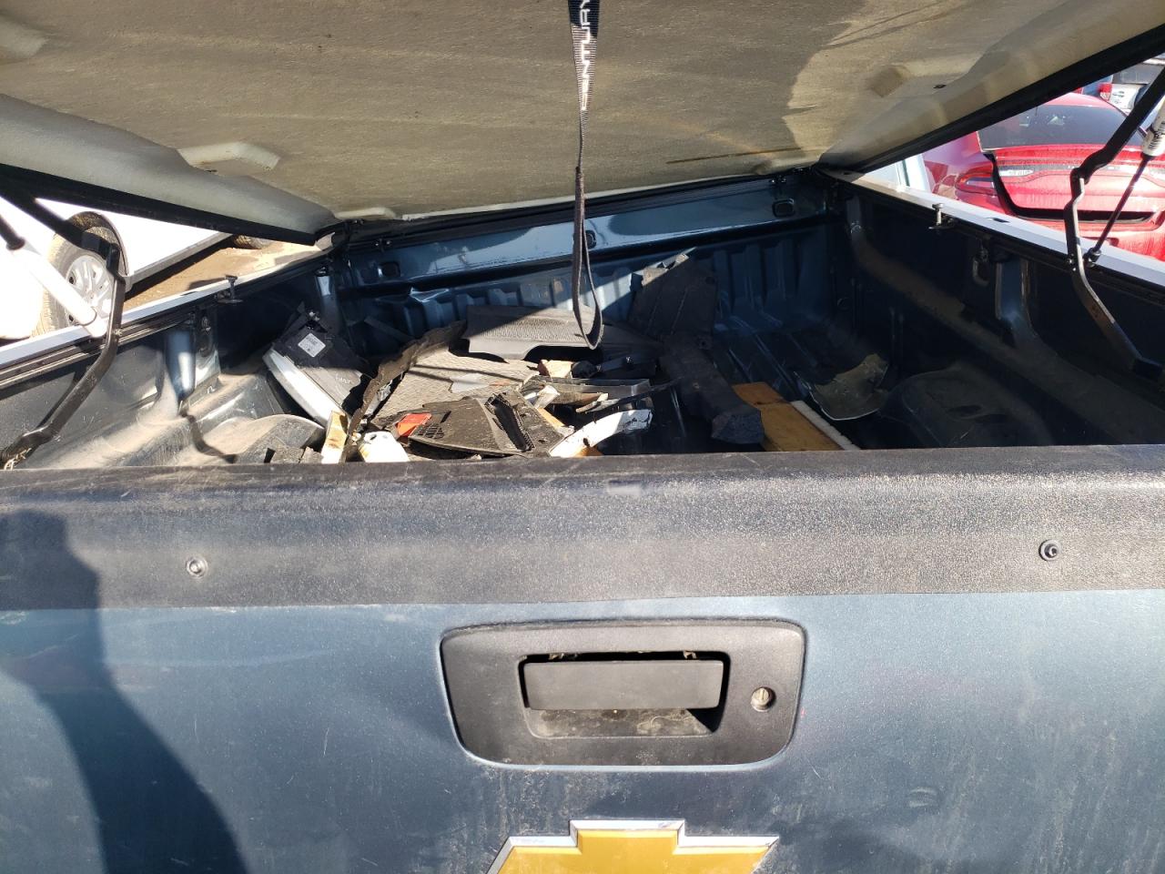 Photo 6 from auction – 2012 CHEVROLET SILVERADO with VIN 1GCNKSE03CZ210161