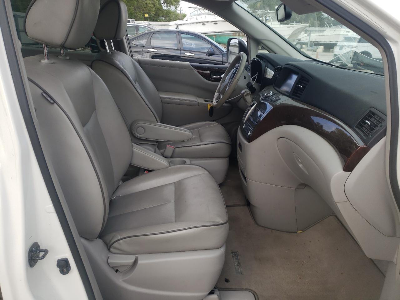 Photo 5 from auction – 2014 NISSAN QUEST S with VIN JN8AE2KP8E9104349