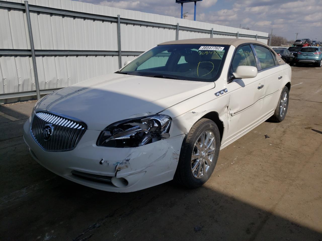 Photo 2 from auction – 2011 BUICK LUCERNE CX with VIN 1G4HJ5EM7BU118112