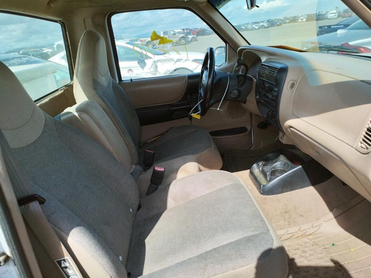 Photo 5 from auction – 2002 FORD RANGER with VIN 1FTYR10U92PB28779