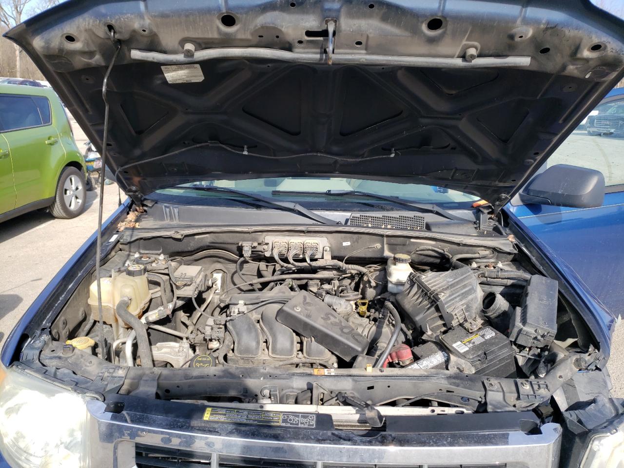 Photo 7 from auction – 2008 FORD ESCAPE XLT with VIN 1FMCU93138KE00589