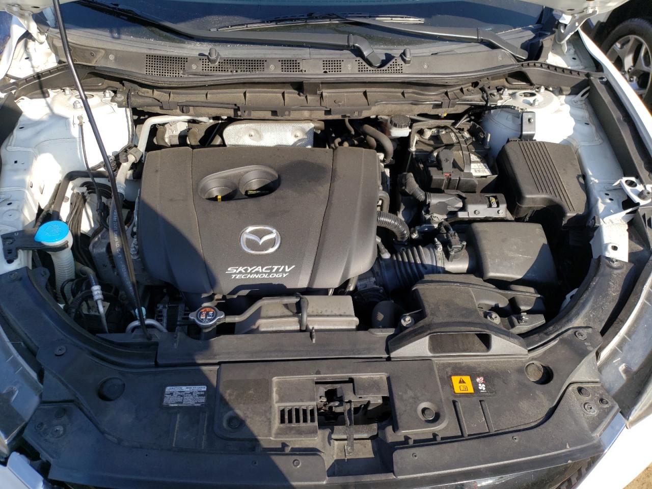 Photo 7 from auction – 2014 MAZDA CX-5 GT with VIN JM3KE4DY2E0302308