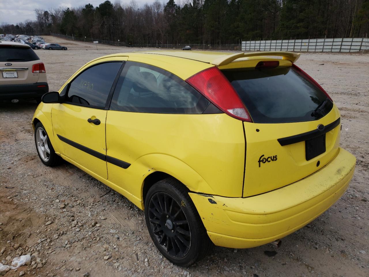 Photo 3 from auction – 2003 FORD FOCUS ZX3 with VIN 3FAFP31383R190995