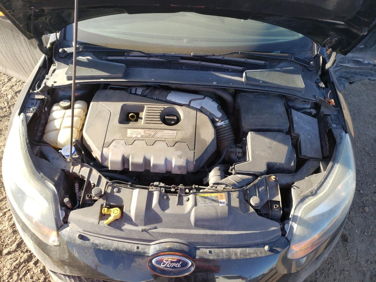 Photo 7 from auction – 2013 FORD FOCUS ST with VIN 1FADP3L94DL126994