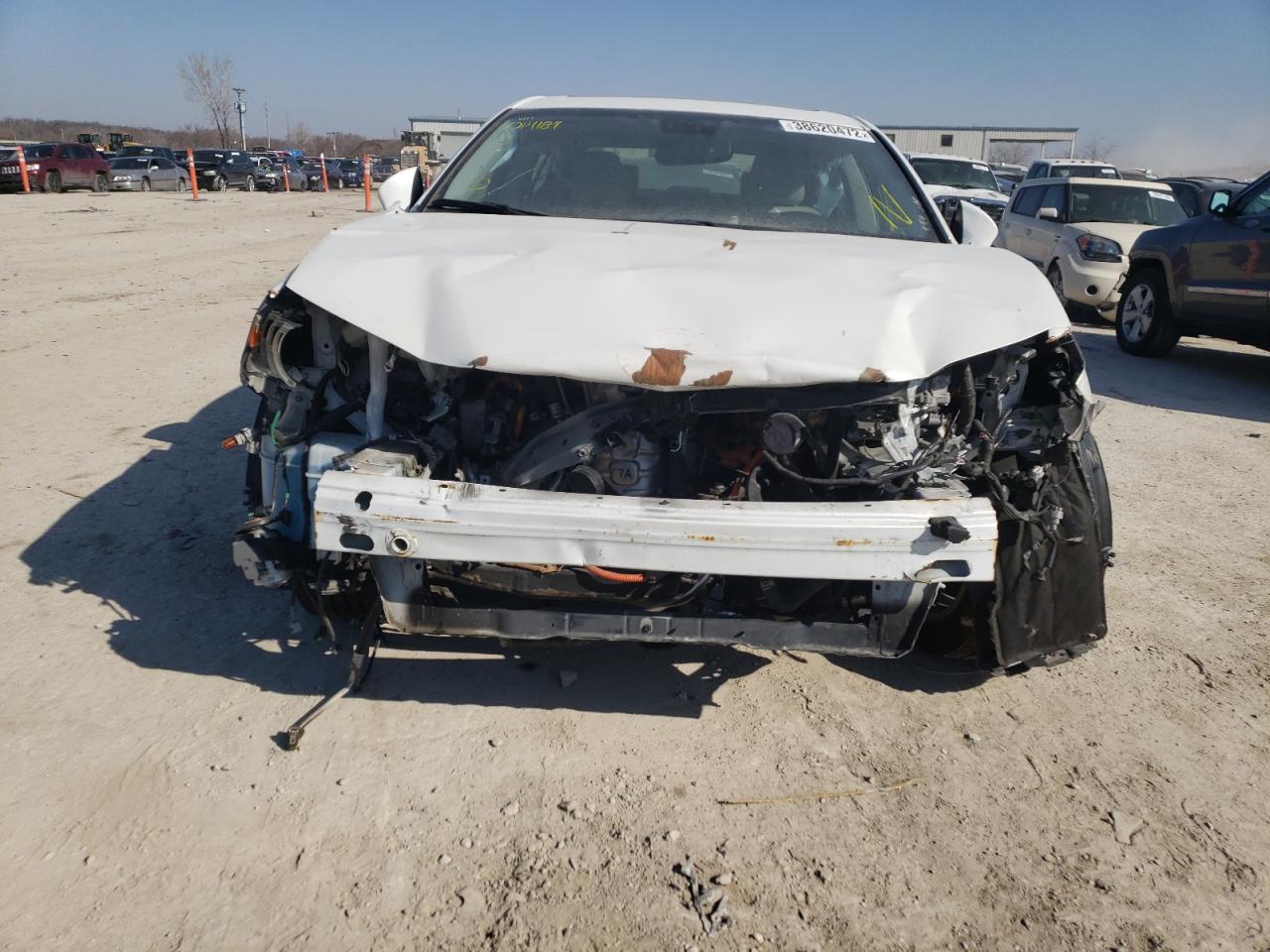 Photo 9 from auction – 2013 LEXUS ES 300H with VIN JTHBW1GG4D2014184