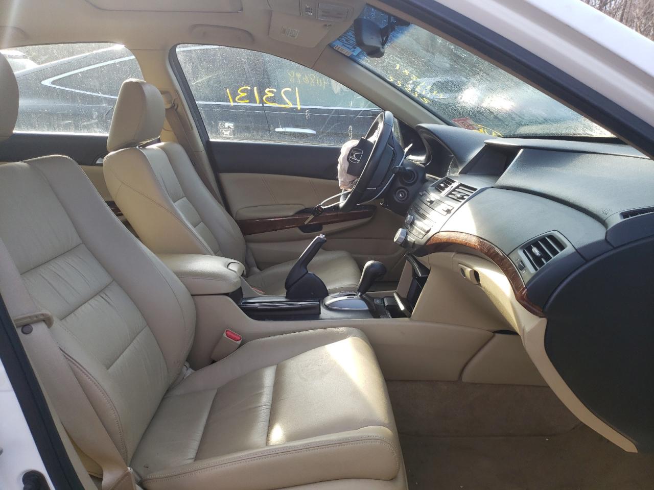 Photo 5 from auction – 2012 HONDA ACCORD EXL with VIN 1HGCP2F89CA203633