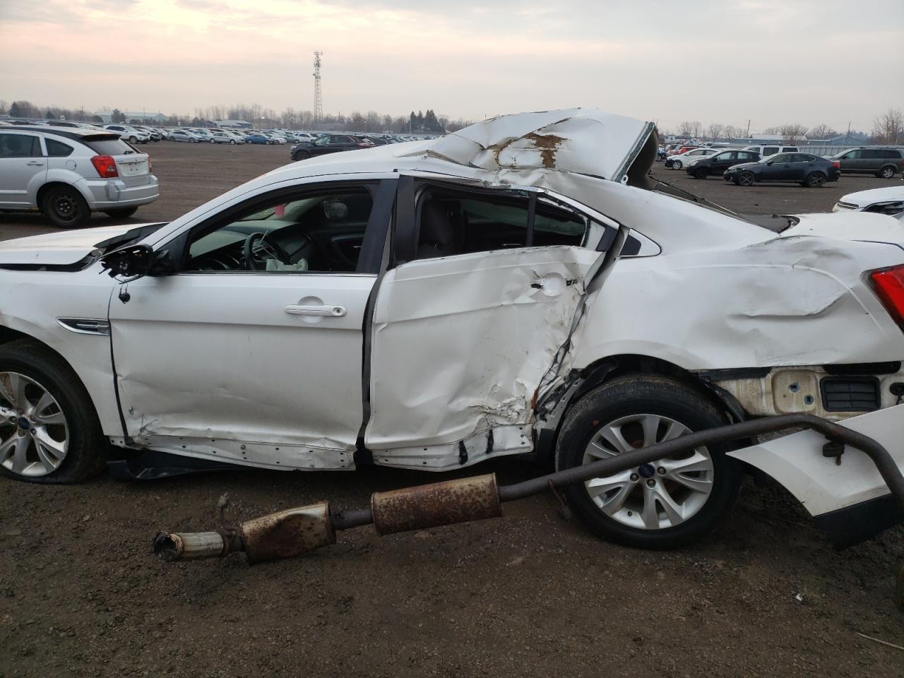 Photo 9 from auction – 2011 FORD TAURUS SEL with VIN 1FAHP2EW9BG106759