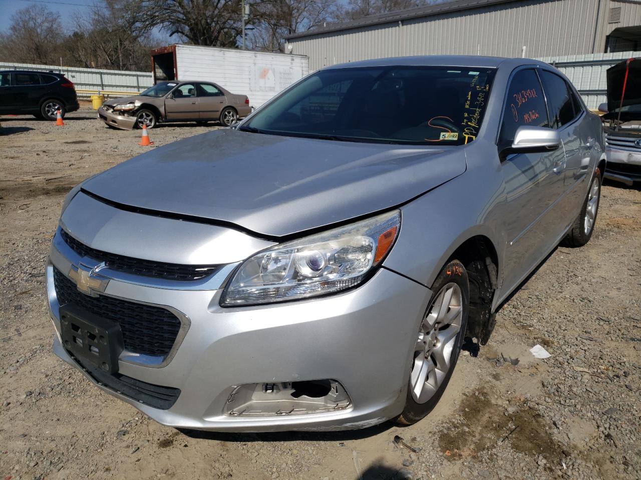 Photo 2 from auction – 2015 CHEVROLET MALIBU 1LT with VIN 1G11C5SLXFF274661