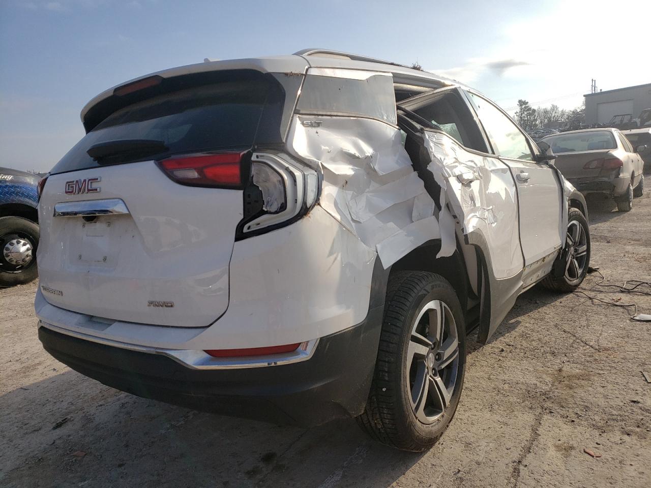 Photo 4 from auction – 2020 GMC TERRAIN SL with VIN 3GKALVEVXLL255666