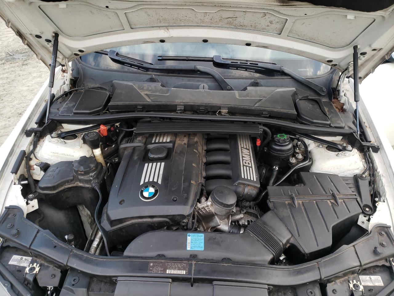 Photo 7 from auction – 2007 BMW 328 I with VIN WBAVA335X7KX76773