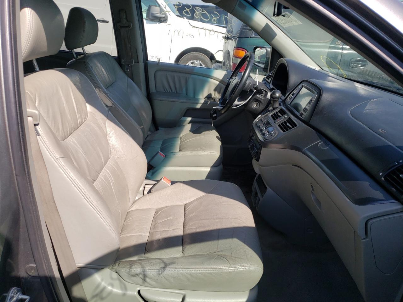 Photo 5 from auction – 2007 HONDA ODYSSEY EX with VIN 5FNRL38757B077928