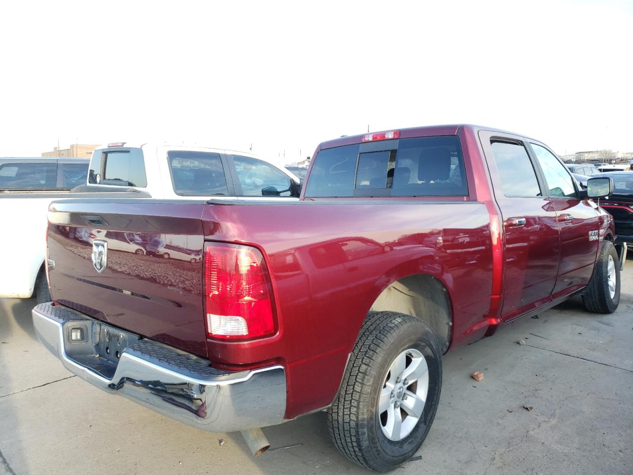 Photo 4 from auction – 2018 RAM 1500 SLT with VIN 1C6RR6TT6JS119013