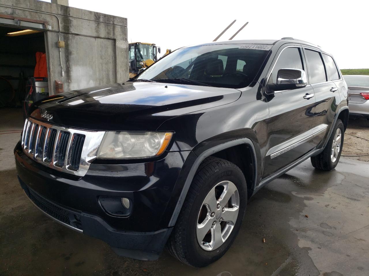 Photo 2 from auction – 2012 JEEP GRAND CHER with VIN 1C4RJEBG2CC142574