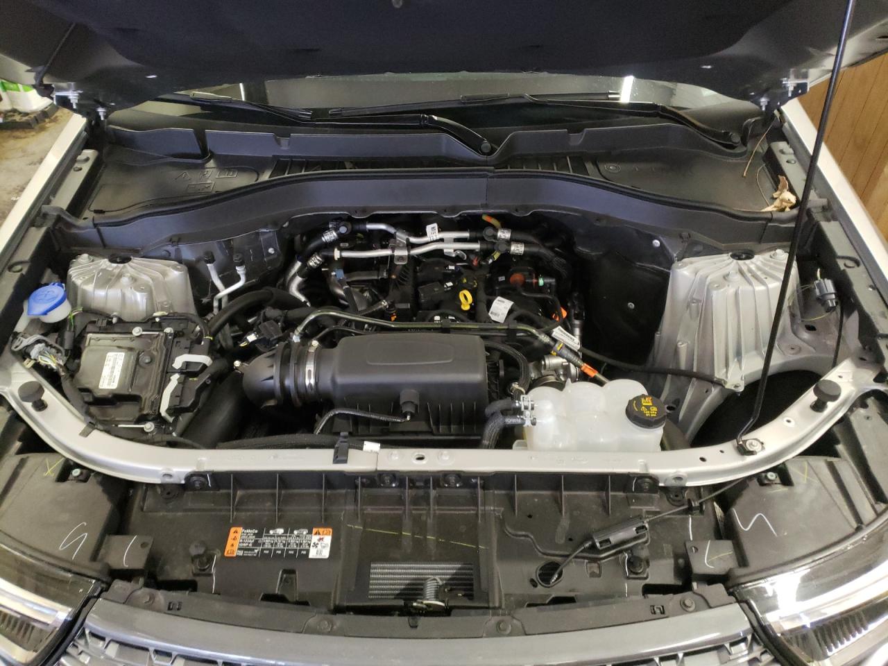 Photo 7 from auction – 2021 FORD EXPLORER X with VIN 1FMSK8DH9MGC10946