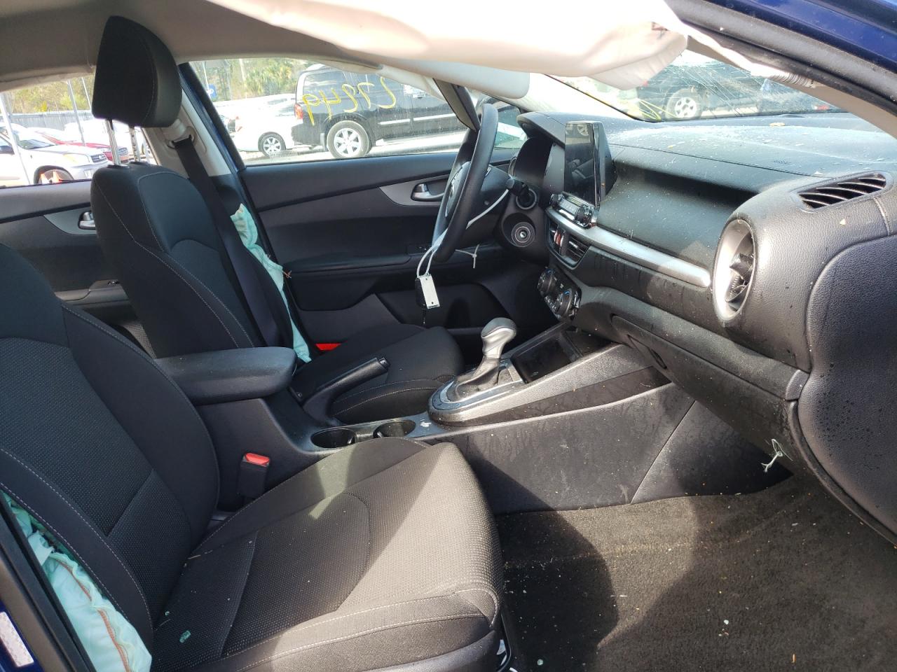 Photo 5 from auction – 2019 KIA FORTE FE with VIN 3KPF24AD7KE095910