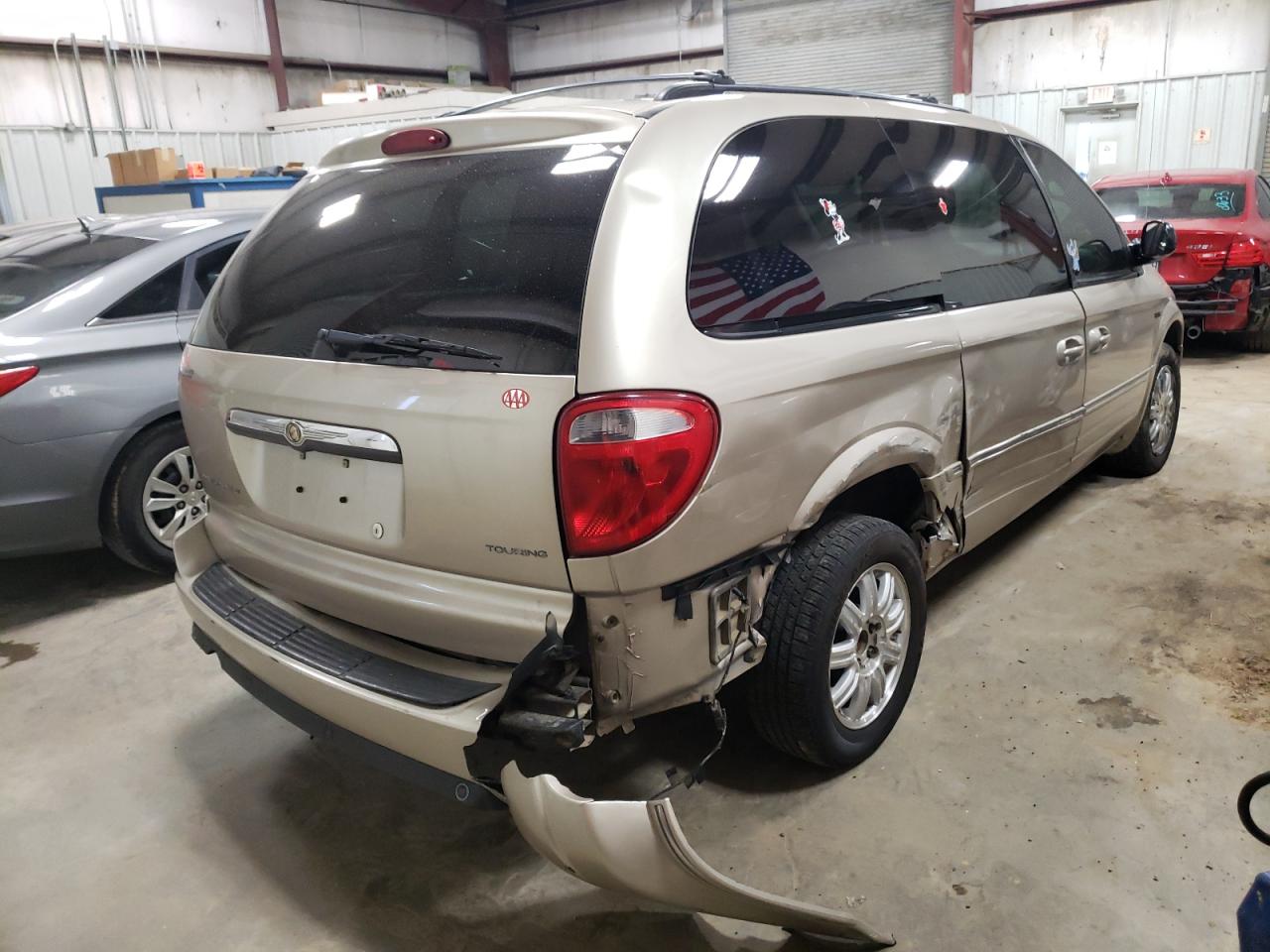 Photo 4 from auction – 2007 CHRYSLER TOWN & COU with VIN 2A4GP54L87R279719