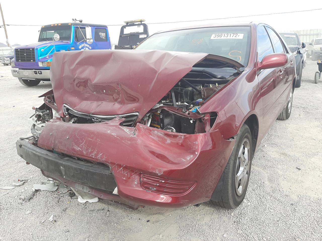 Photo 9 from auction – 2005 TOYOTA CAMRY LE with VIN 4T1BE32K85U080847