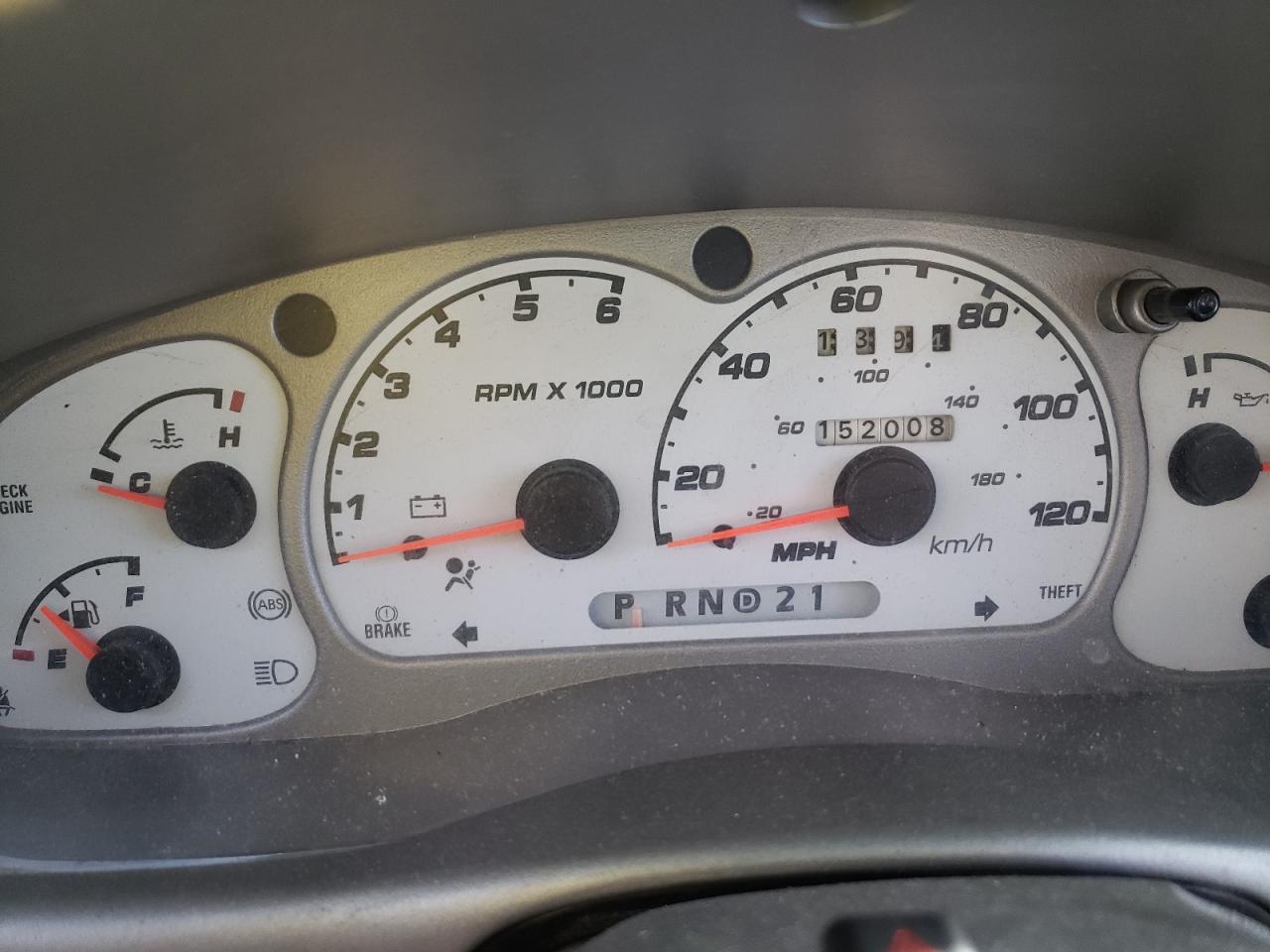 Photo 8 from auction – 2002 FORD EXPLORER S with VIN 1FMZU77E02UB85809