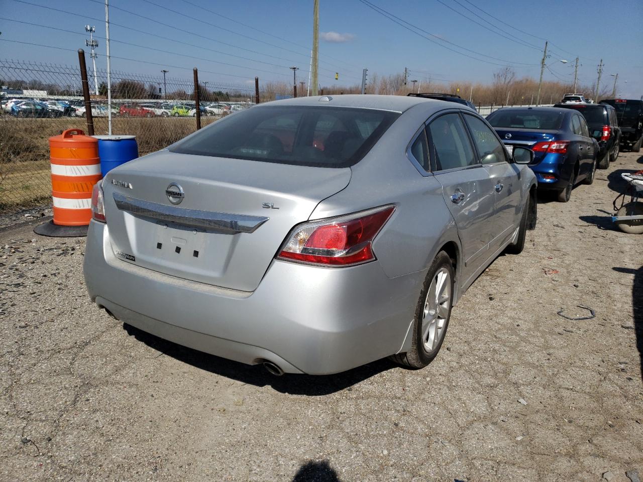 Photo 4 from auction – 2015 NISSAN ALTIMA 2.5 with VIN 1N4AL3AP6FC235895