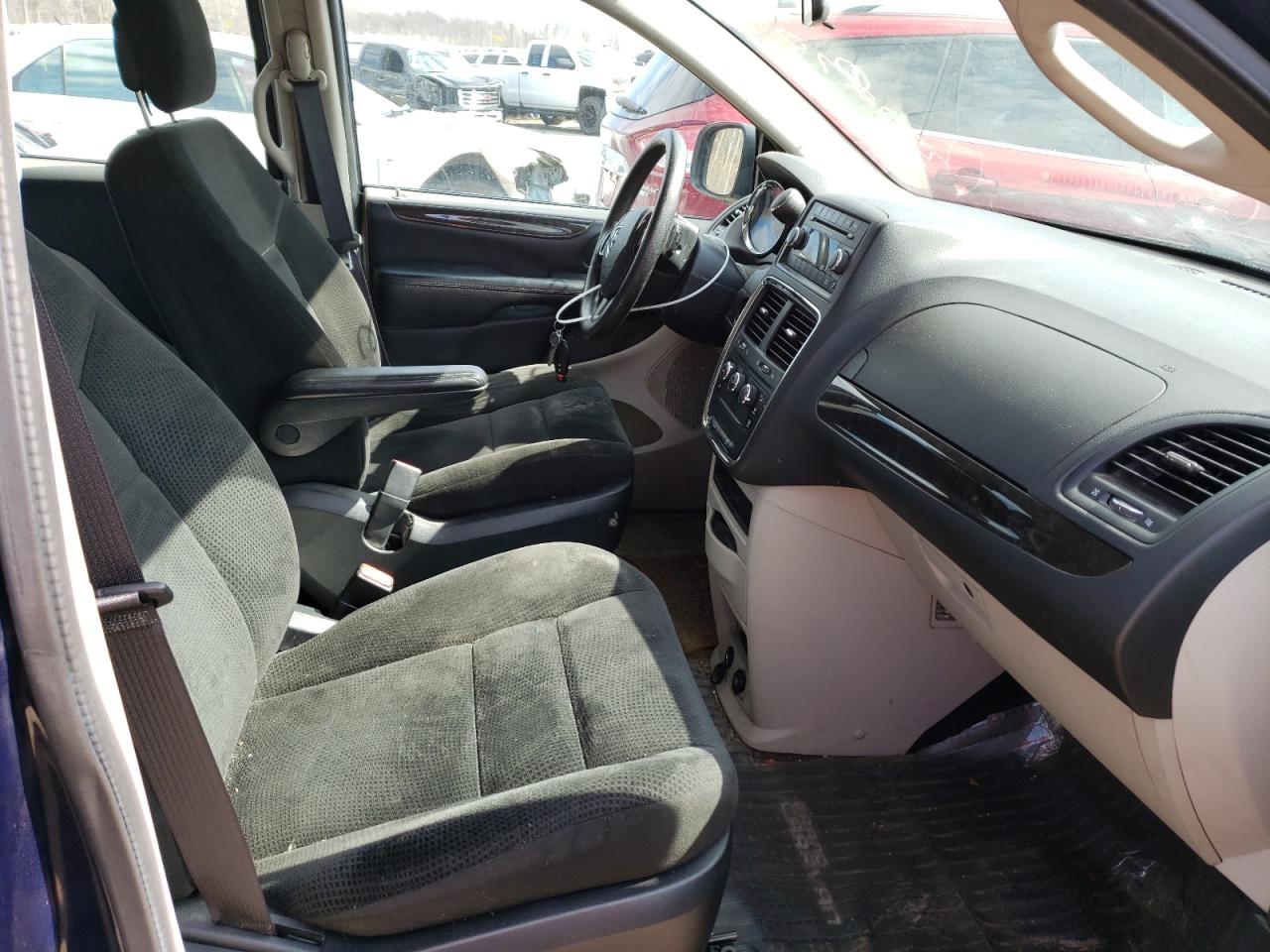 Foto 5 de la subasta – 2016 DODGE GRAND CARA con VIN 2C4RDGBG7GR164134