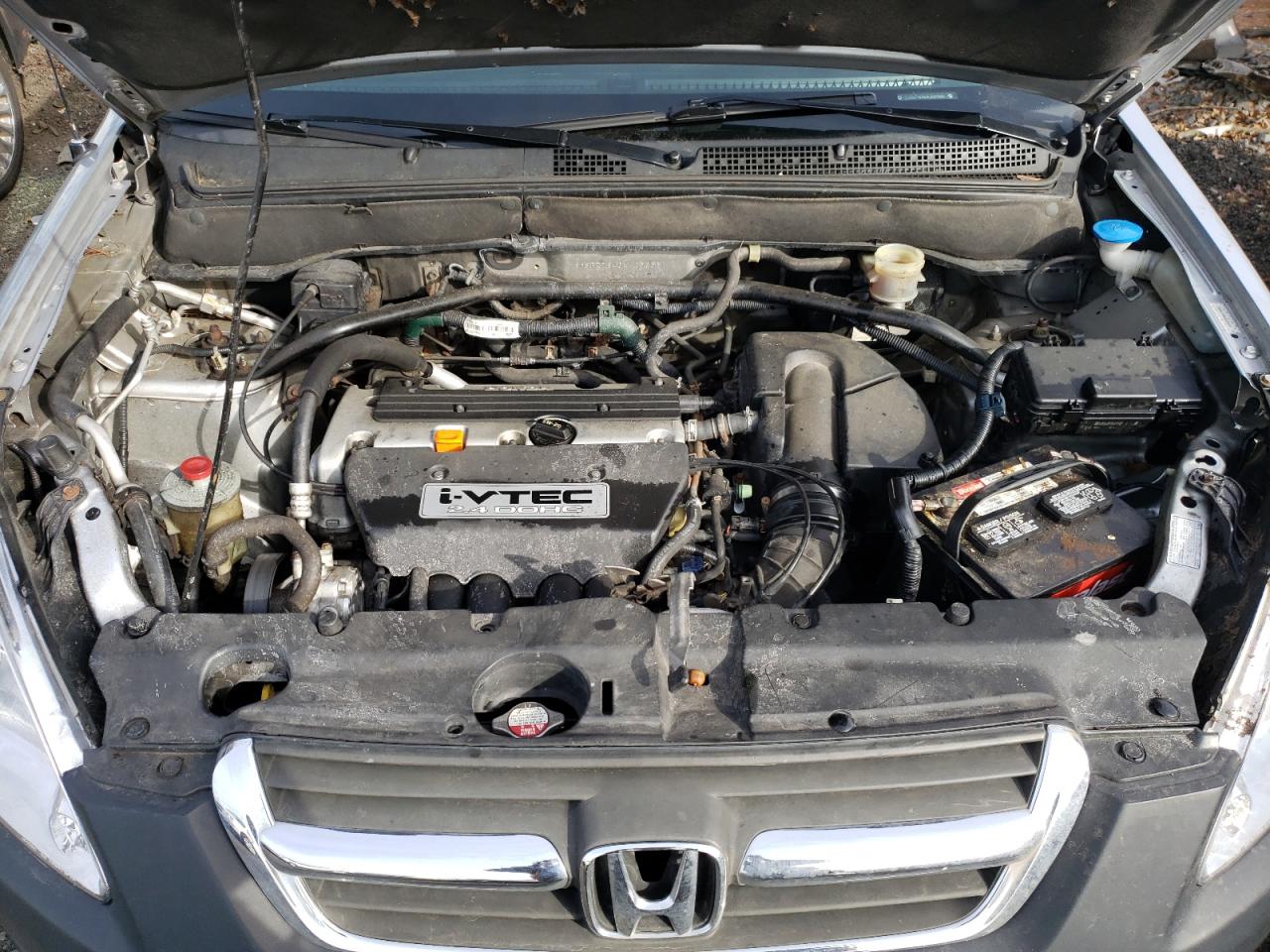 Photo 7 from auction – 2004 HONDA CR-V LX with VIN SHSRD78464U250550