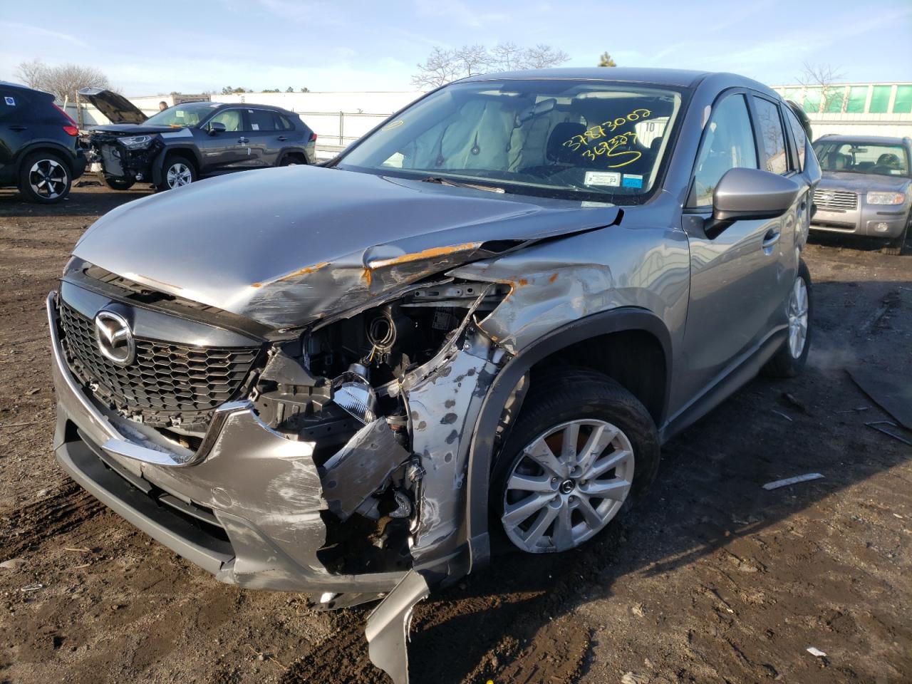 Photo 2 from auction – 2014 MAZDA CX-5 TOURI with VIN JM3KE4CY2E0367323