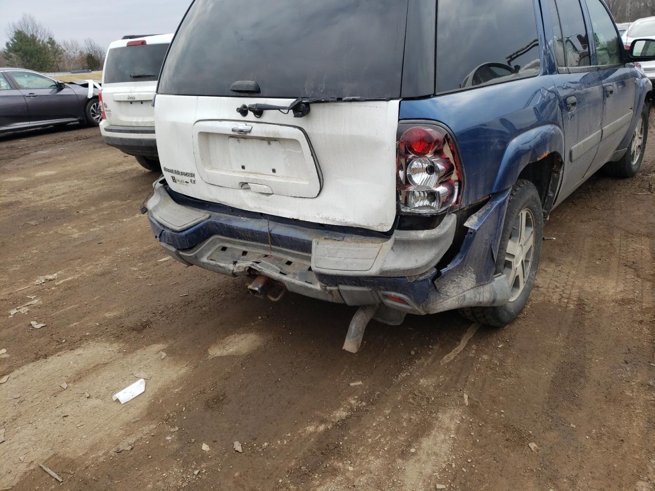 Photo 9 from auction – 2005 CHEVROLET TRAILBLAZE with VIN 1GNET16S056141058