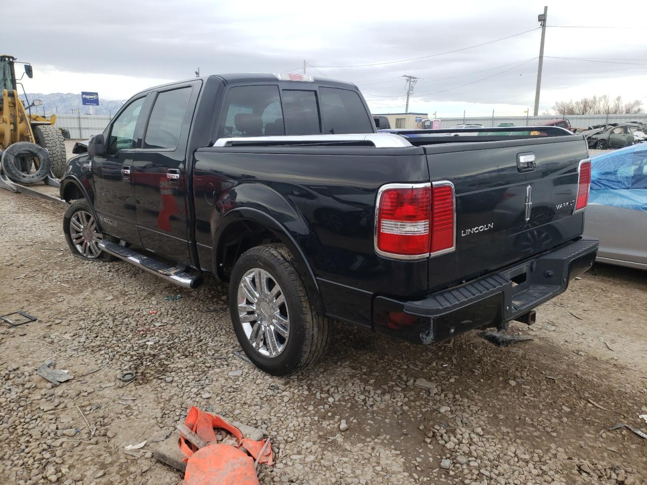 Photo 3 from auction – 2007 LINCOLN MARK LT with VIN 5LTPW18507FJ10876