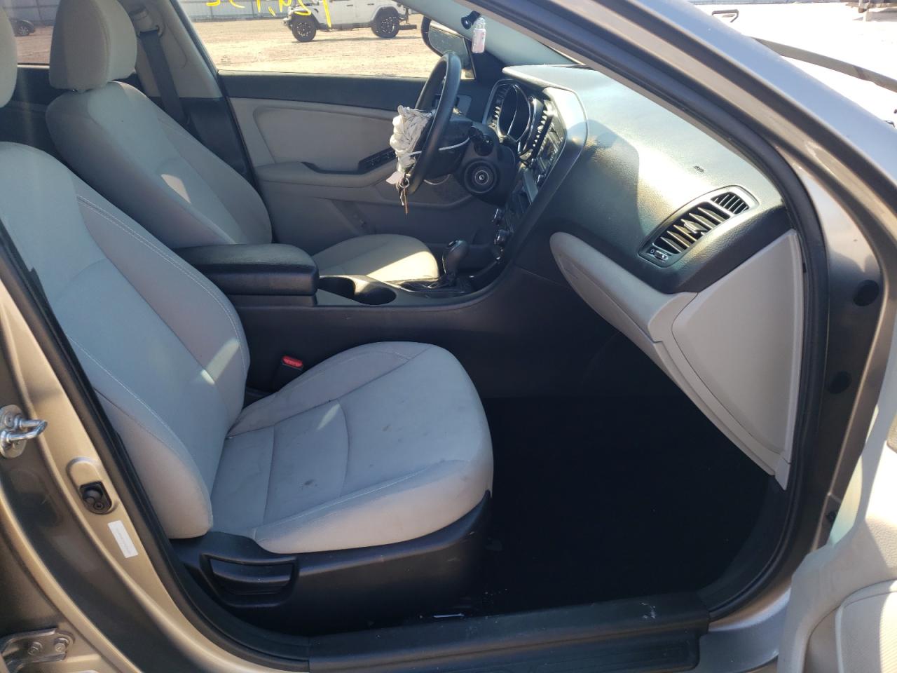 Photo 5 from auction – 2013 KIA OPTIMA LX with VIN 5XXGM4A75DG206005