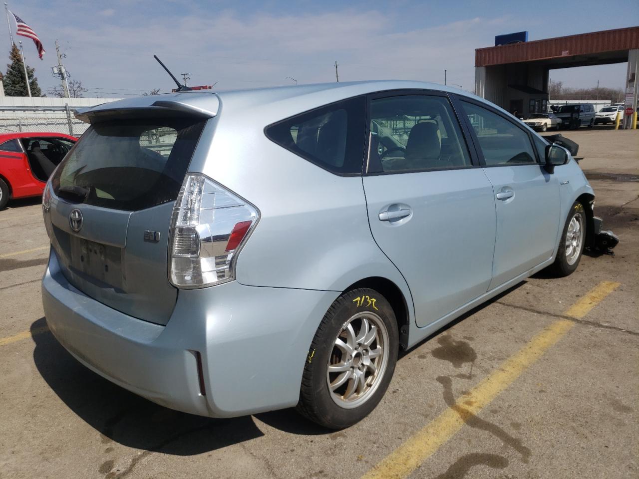 Photo 4 from auction – 2012 TOYOTA PRIUS V with VIN JTDZN3EU9C3038450