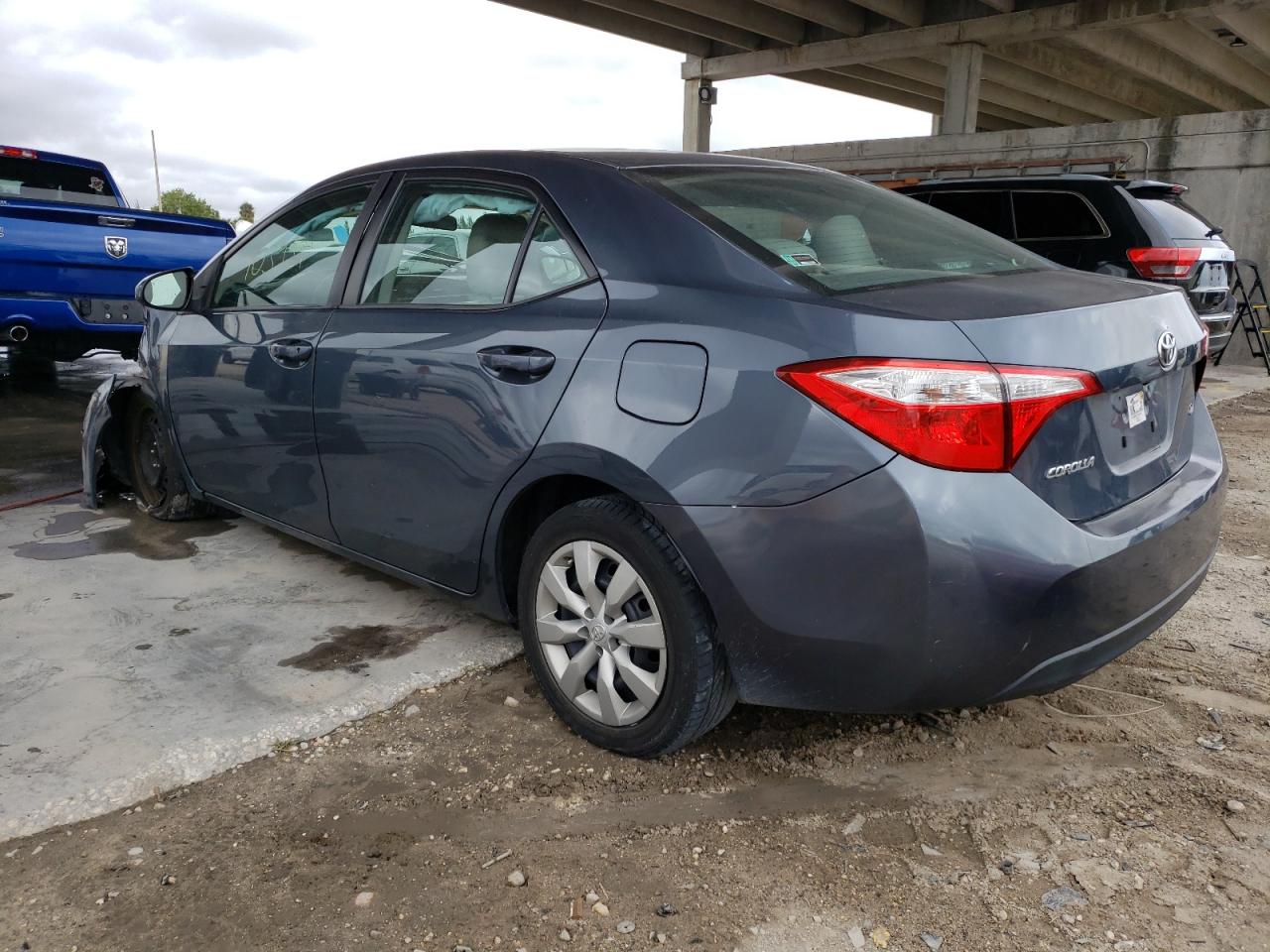 Photo 3 from auction – 2015 TOYOTA COROLLA L with VIN 2T1BURHE2FC292749