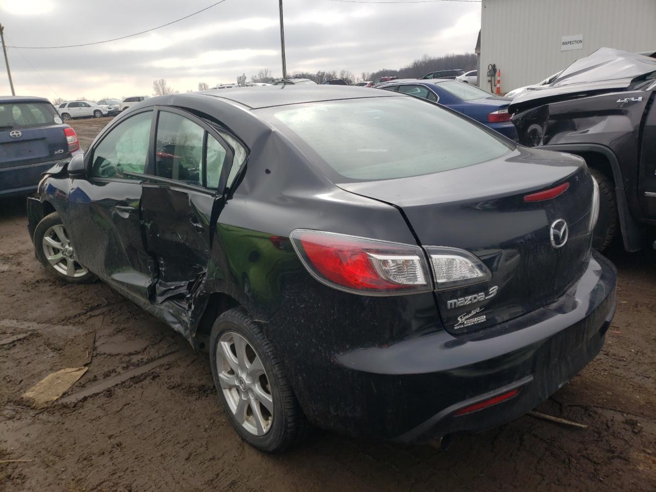 Photo 3 from auction – 2010 MAZDA 3 I with VIN JM1BL1SF3A1104274