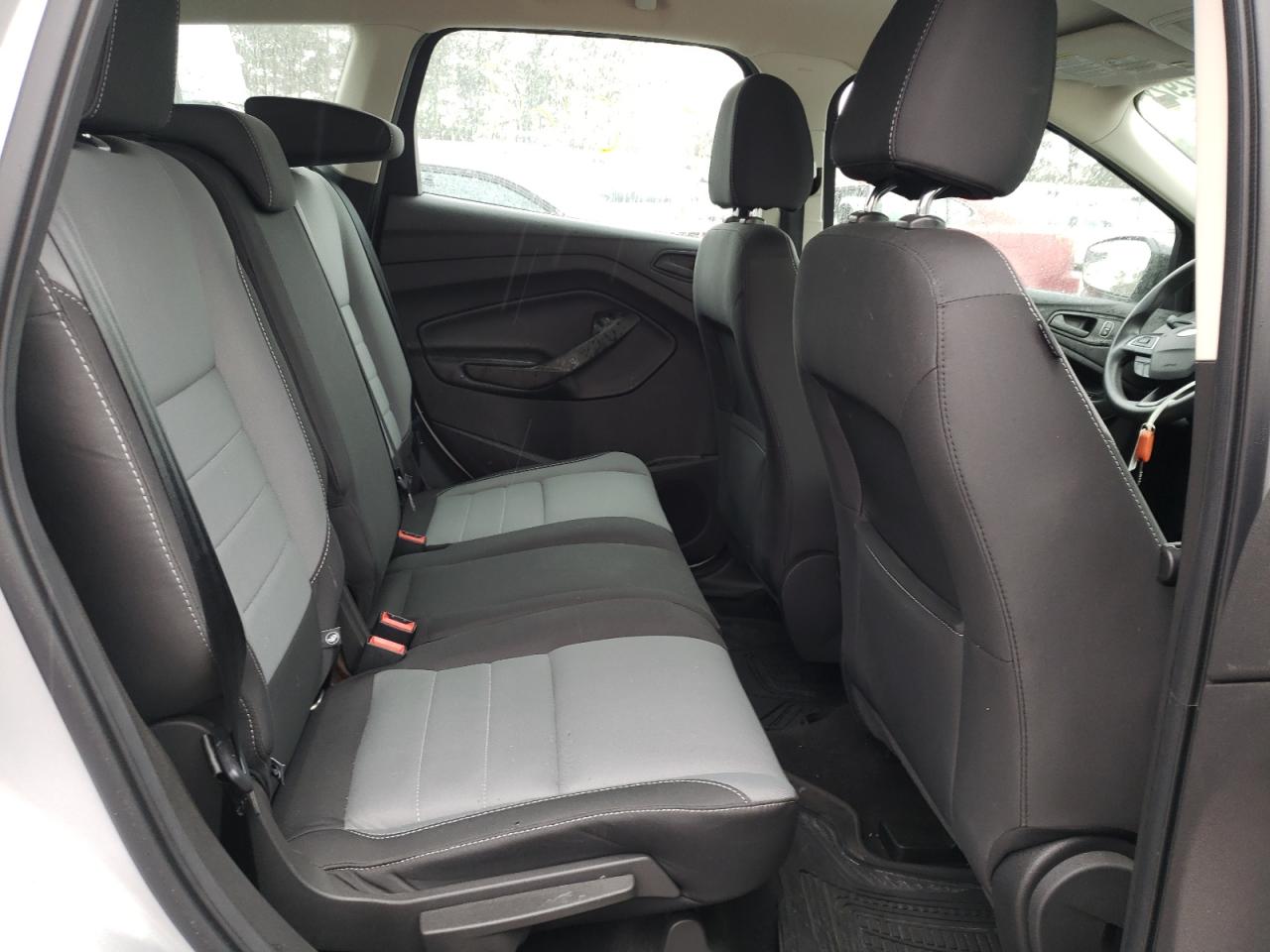 Photo 6 from auction – 2017 FORD ESCAPE S with VIN 1FMCU0F7XHUD56977