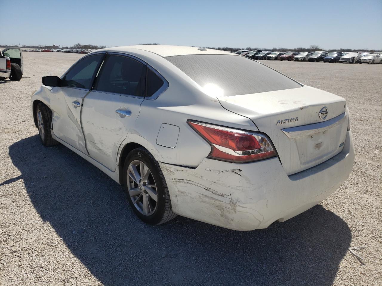 Photo 3 from auction – 2014 NISSAN ALTIMA 2.5 with VIN 1N4AL3AP0EC281060