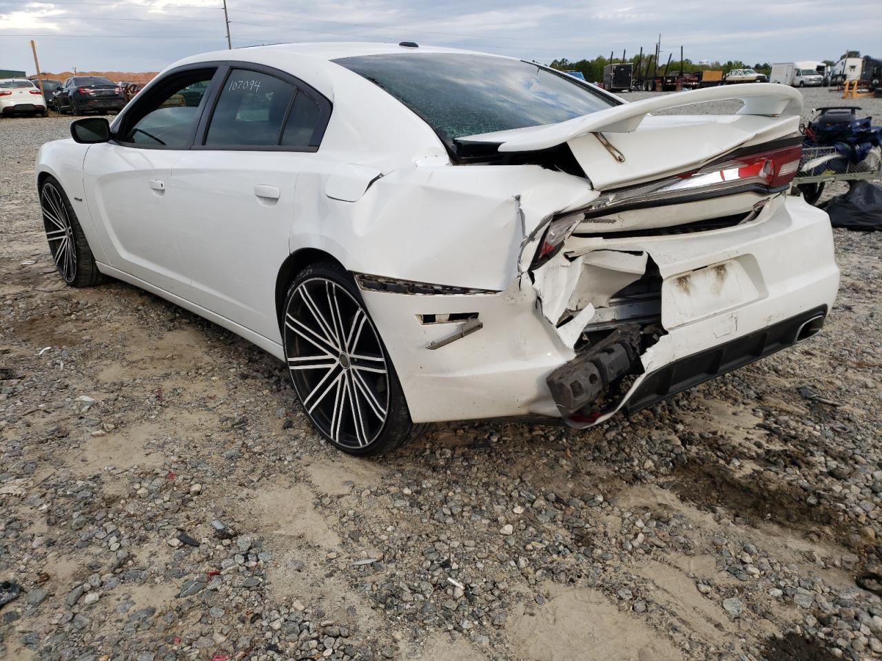 Photo 3 from auction – 2013 DODGE CHARGER R/ with VIN 2C3CDXCT3DH678411