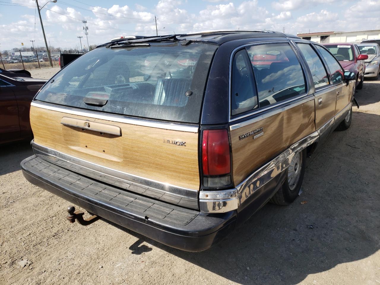 Photo 4 from auction – 1993 BUICK ROADMASTER with VIN 1G4BR837XPW408725