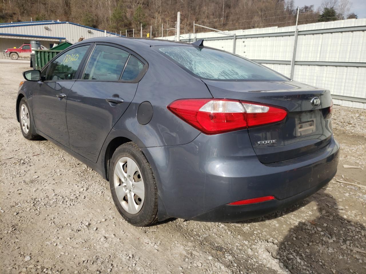 Photo 3 from auction – 2016 KIA FORTE LX with VIN KNAFX4A66G5534503