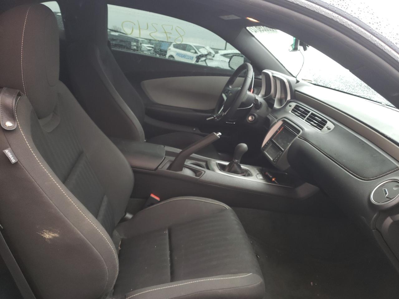 Photo 5 from auction – 2013 CHEVROLET CAMARO LS with VIN 2G1FE1E30D9171467