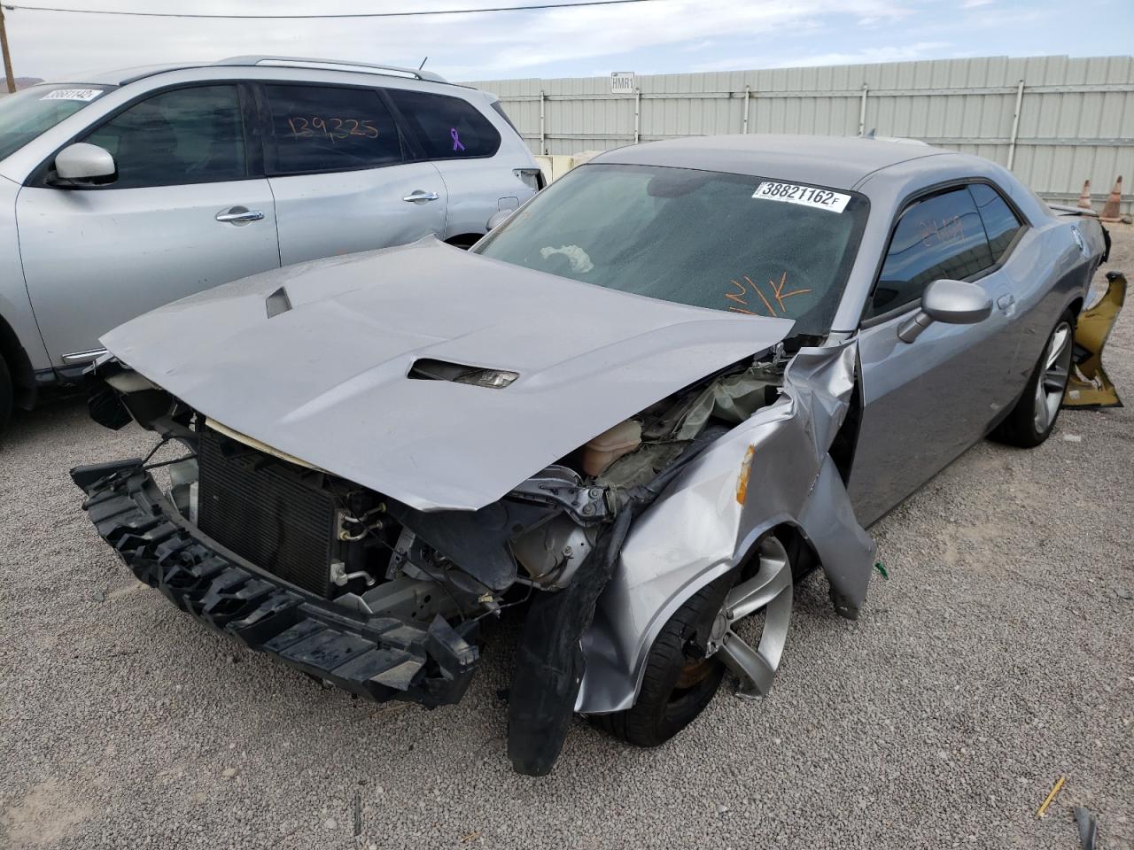 Photo 2 from auction – 2015 DODGE CHALLENGER with VIN 2C3CDZAT8FH711100
