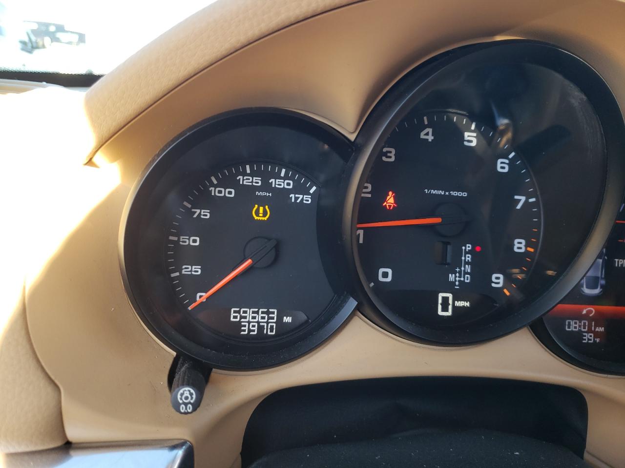 Photo 8 from auction – 2014 PORSCHE CAYMAN with VIN WP0AA2A80EK173918