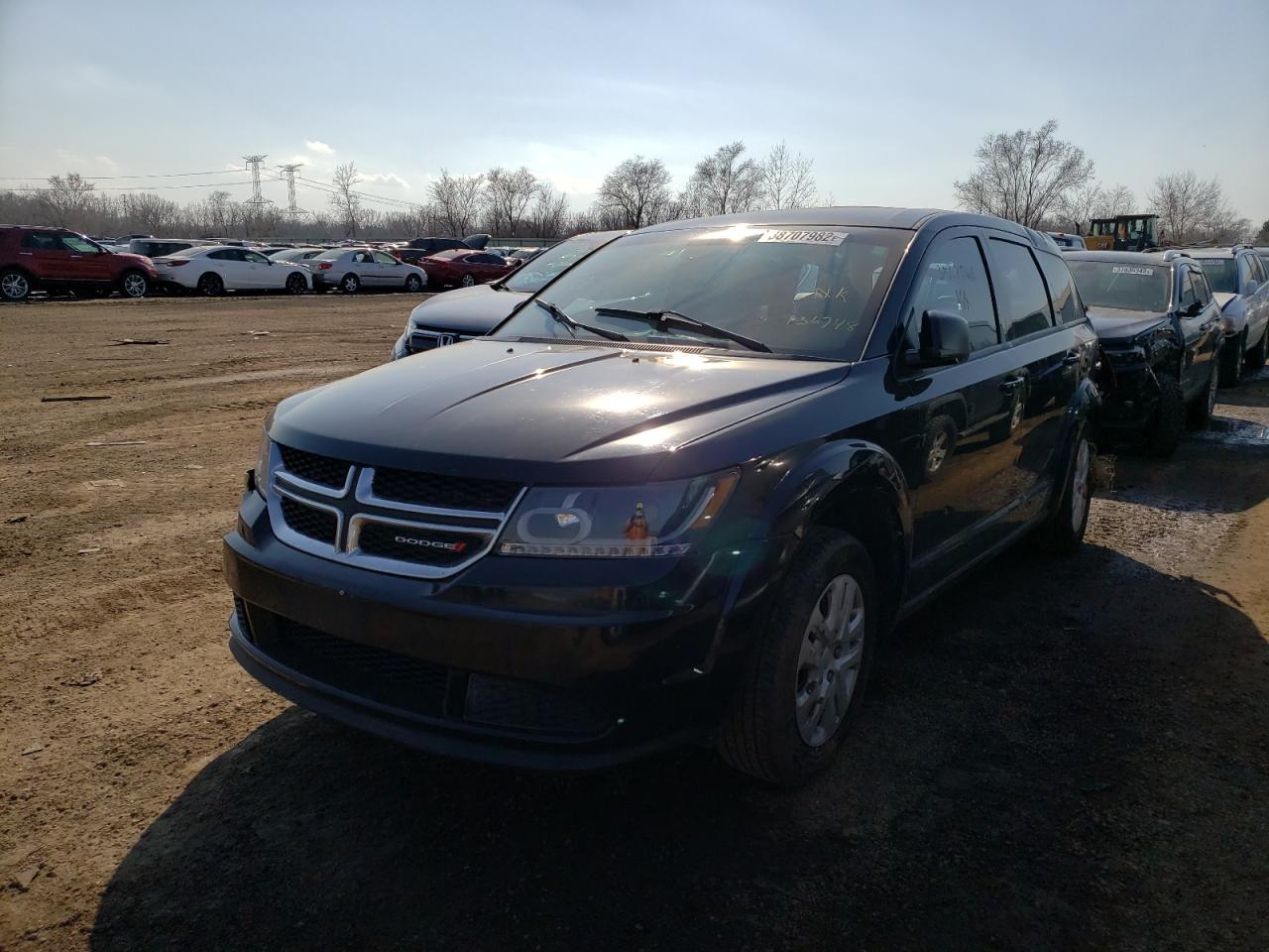 Photo 2 from auction – 2014 DODGE JOURNEY SE with VIN 3C4PDCAB1ET136748