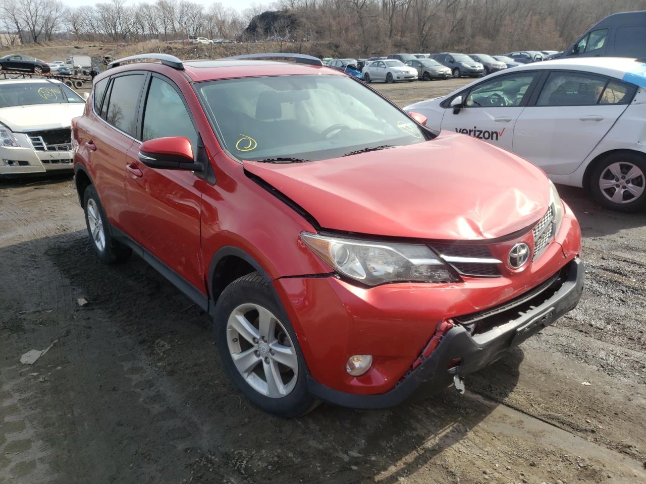 TOYOTA RAV4 XLE 2014 with VIN 2T3RFREV0EW126067 - Photo from auction
