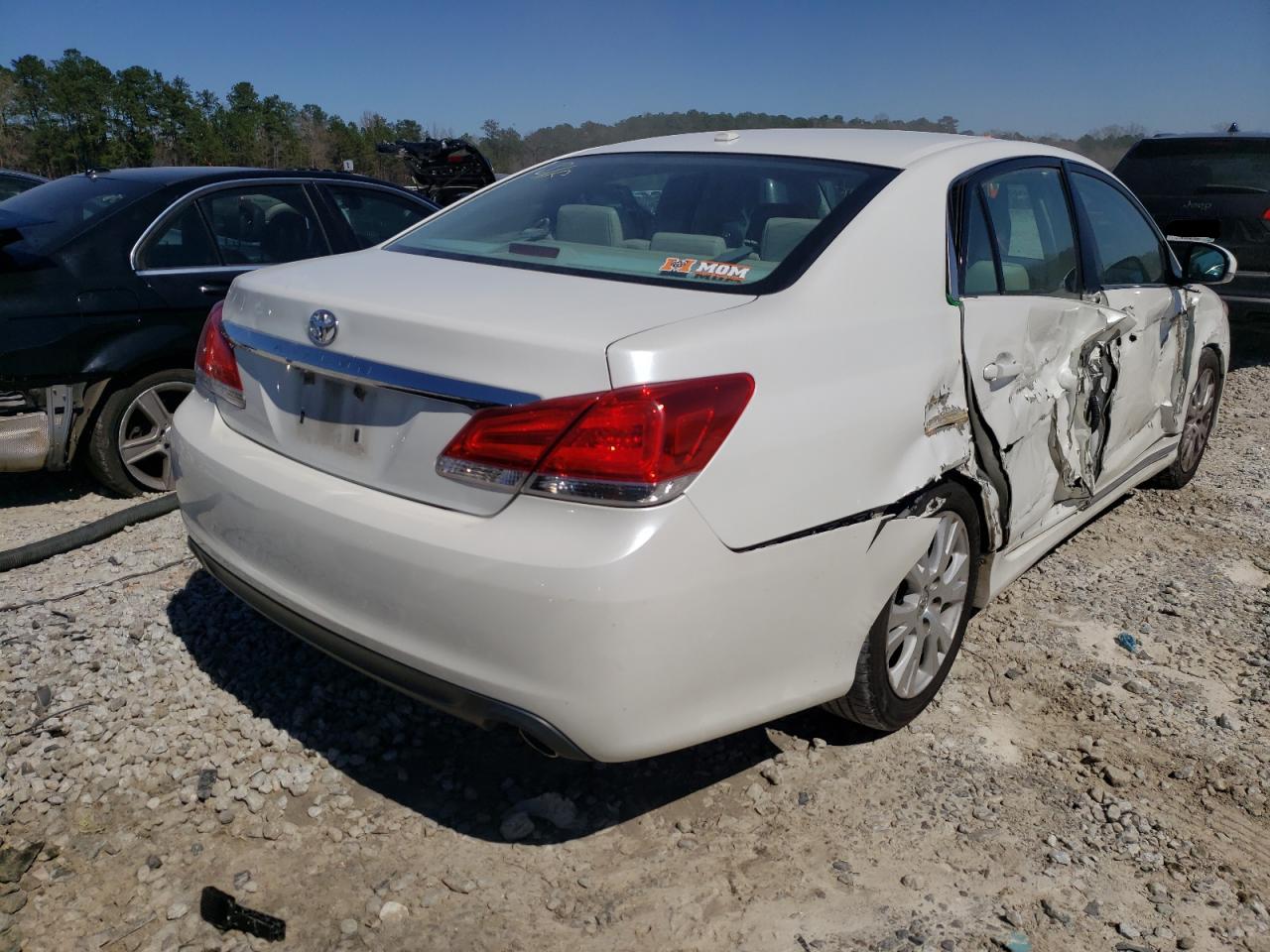 Photo 4 from auction – 2011 TOYOTA AVALON BAS with VIN 4T1BK3DB2BU438655