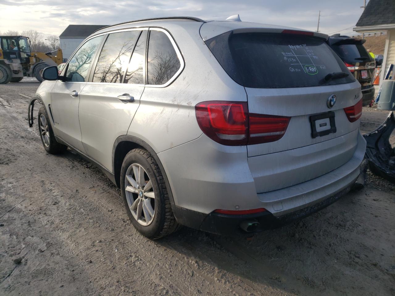 Photo 3 from auction – 2015 BMW X5 XDRIVE3 with VIN 5UXKR0C56F0P17399