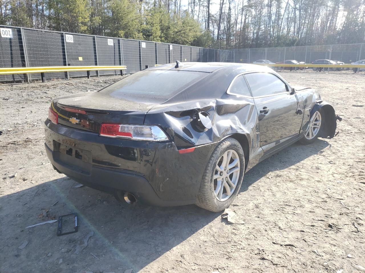 Photo 4 from auction – 2014 CHEVROLET CAMARO LS with VIN 2G1FA1E33E9211604