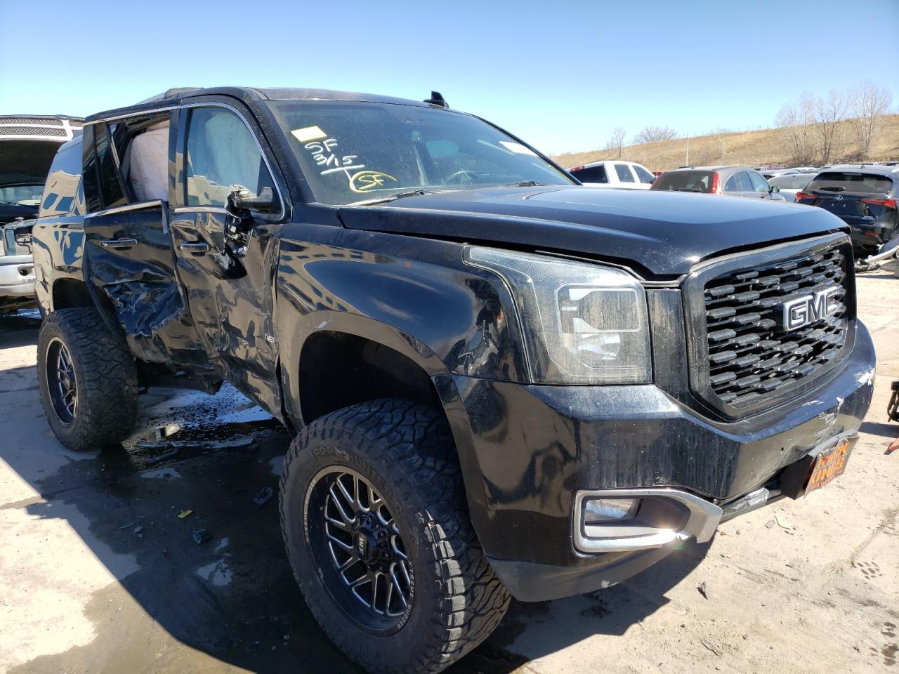 GMC YUKON DENA 2016 with VIN 1GKS2CKJ0GR185882 - Photo from auction