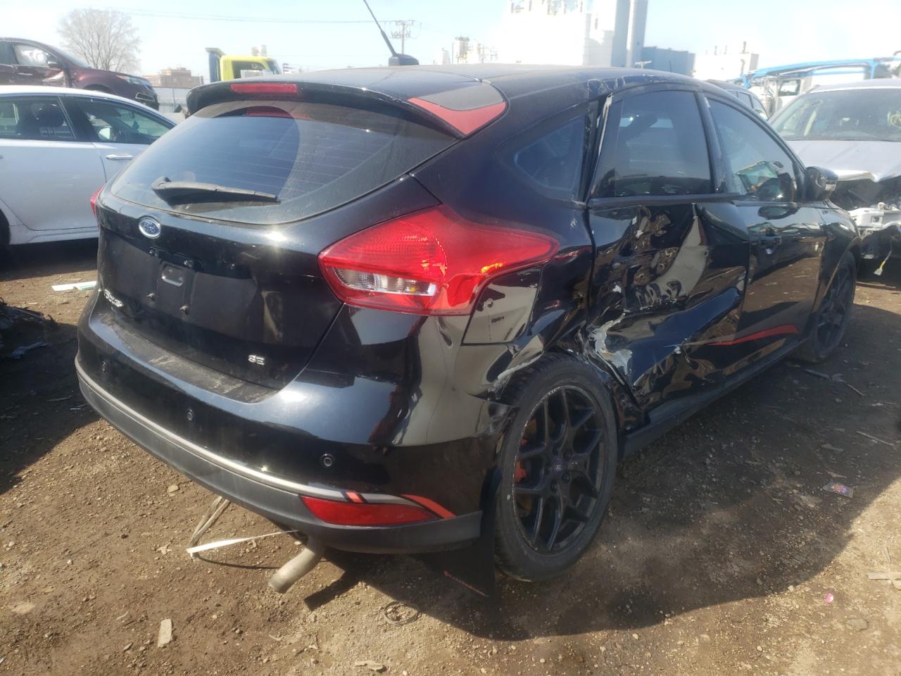 Photo 4 from auction – 2016 FORD FOCUS SE with VIN 1FADP3K21GL299557
