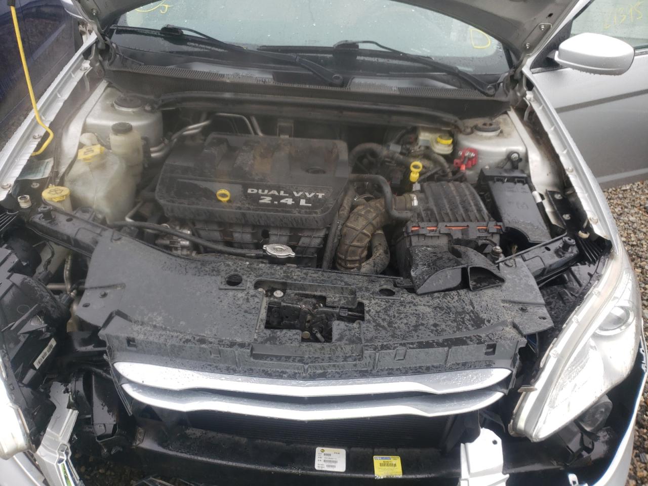 Photo 7 from auction – 2012 CHRYSLER 200 LX with VIN 1C3CCBAB6CN210954