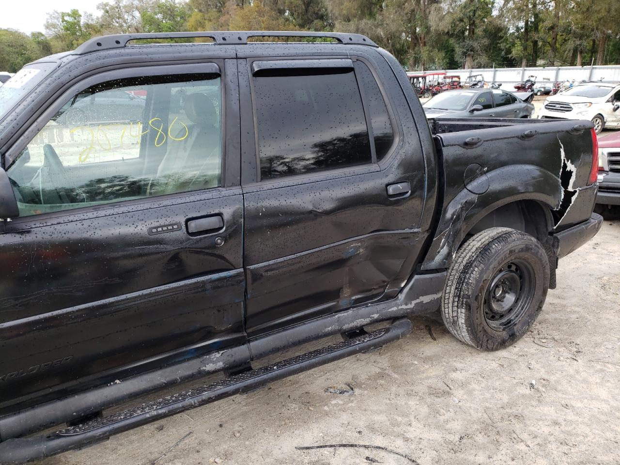 Photo 9 from auction – 2002 FORD EXPLORER S with VIN 1FMZU67E62UB18576
